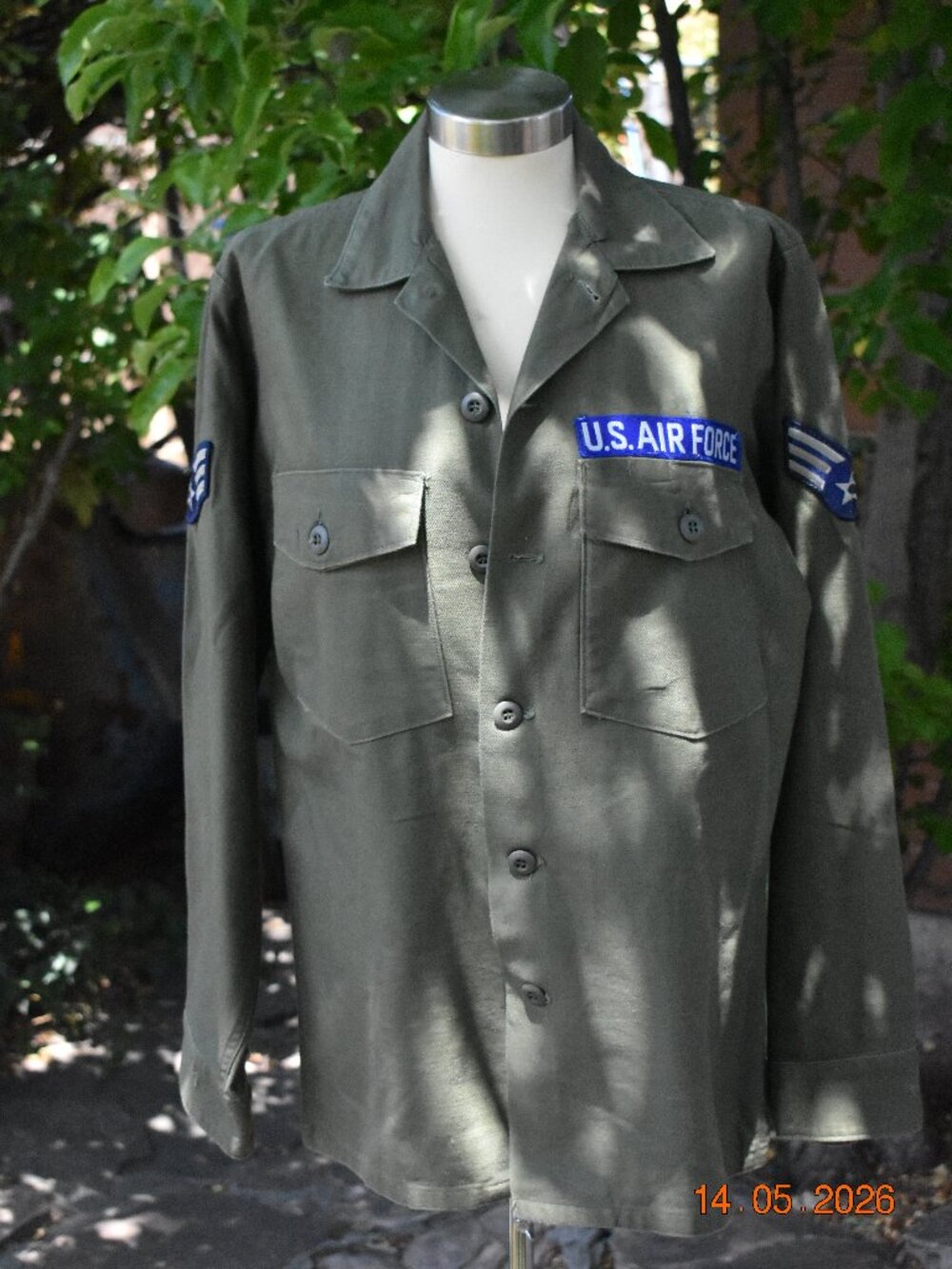 U.S. Air Force Long Sleeve Uniform Shirt – Excellent Condition (151/2 x 33)